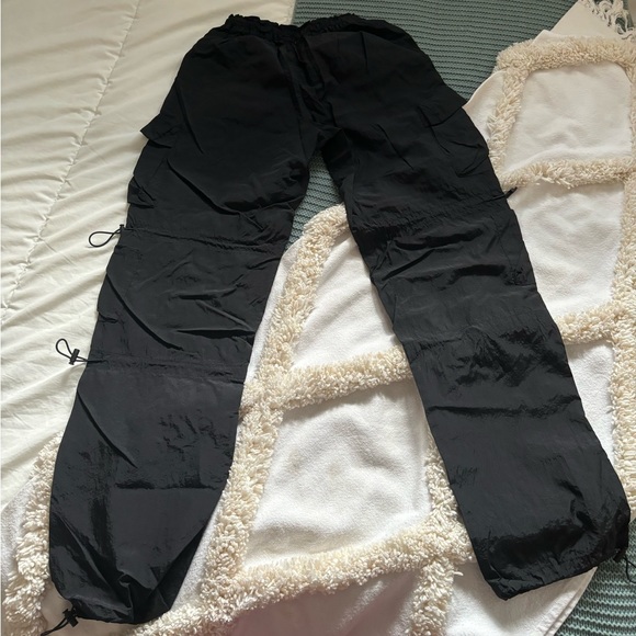Parachute Pants - Picture 3 of 3